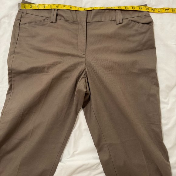 NWT Ann Taylor Signature Women's Pants, Size 14 - Picture 13 of 16
